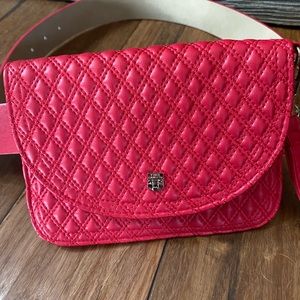 Vince Camuto quilted belt bag ❤️
